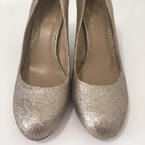 Vince Camuto Shoes - Vince Camuto Size 8 M /38  Sparkly Glitter Gold